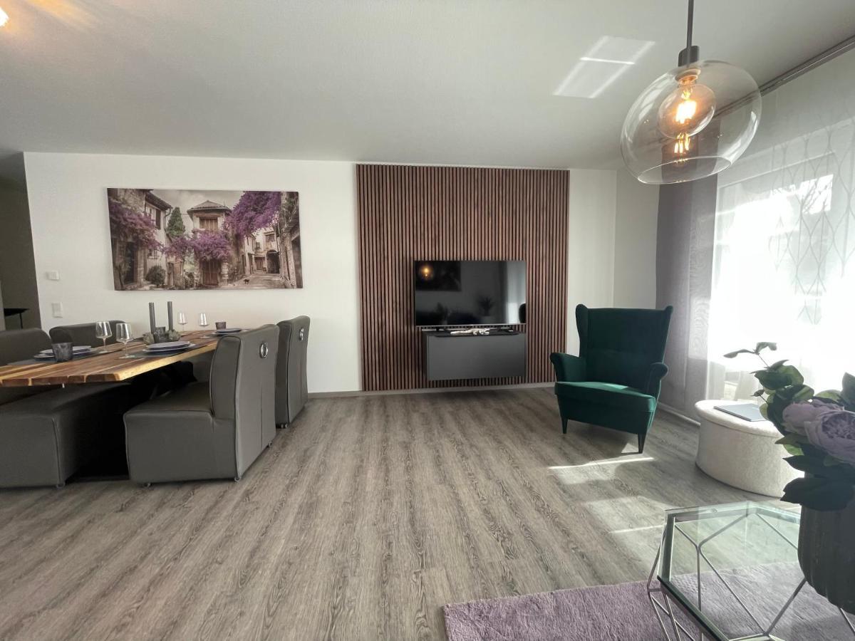 Exklusive Wohnung Zentral Mit Grossem Balkon Losheim Exterior photo